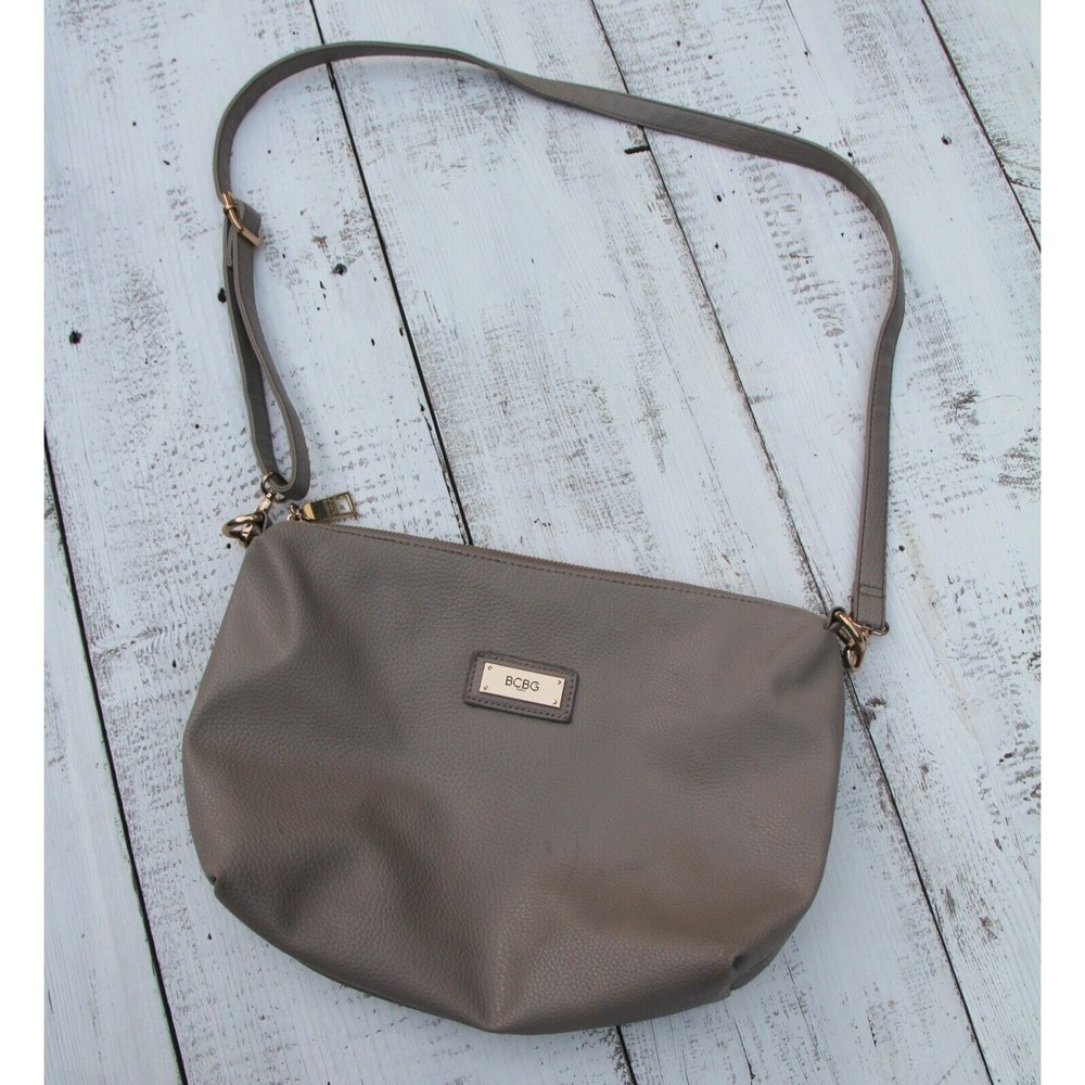 BCBG Crossbody Shoulder Messenger Bag Purse Tan Beige